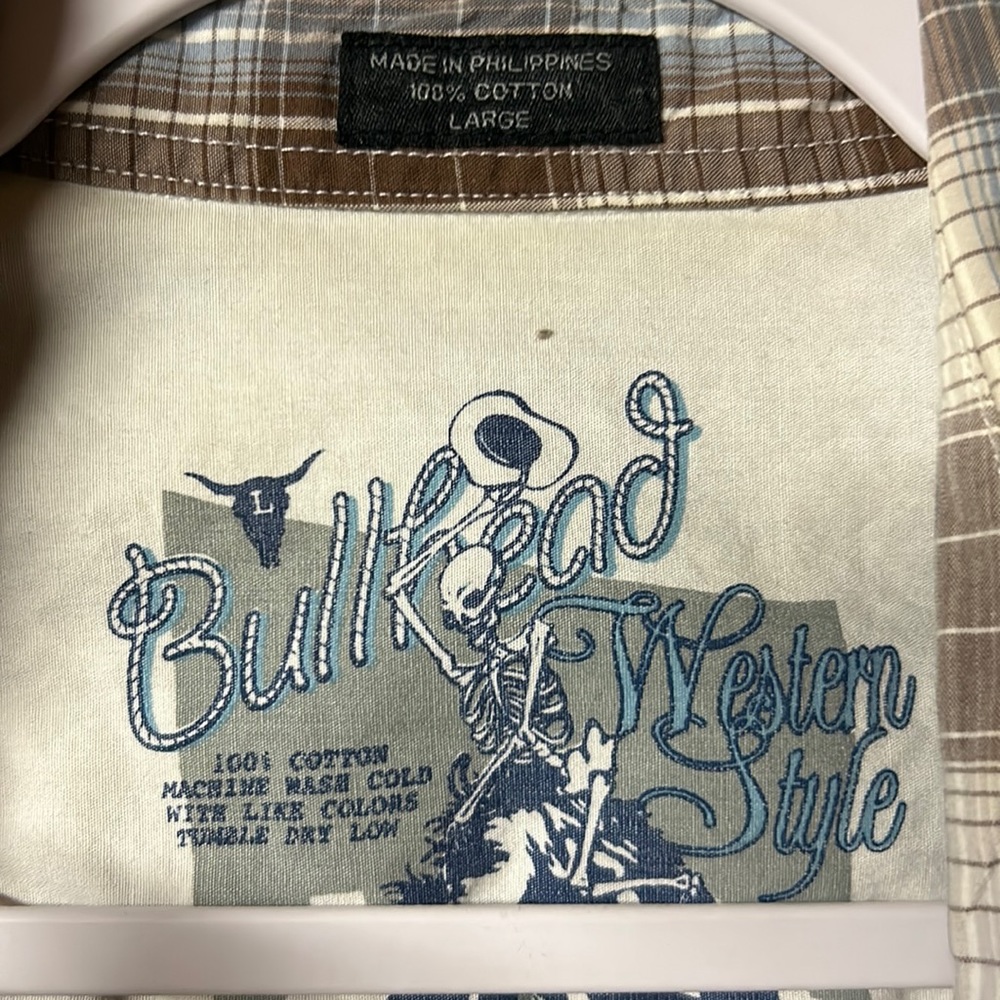 Bullhead button down - Picture 2 of 2
